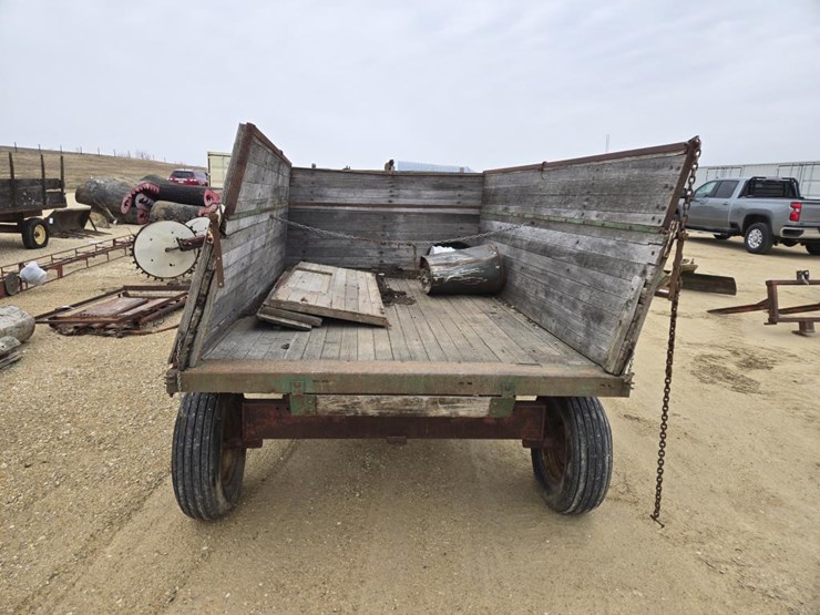 #352-•-barge-box-image-5