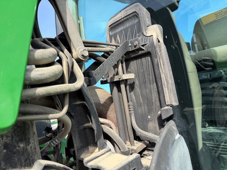 john-deere-8320rt-image-61