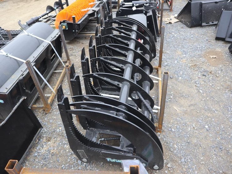 future-skid-steer-grapple-image-3