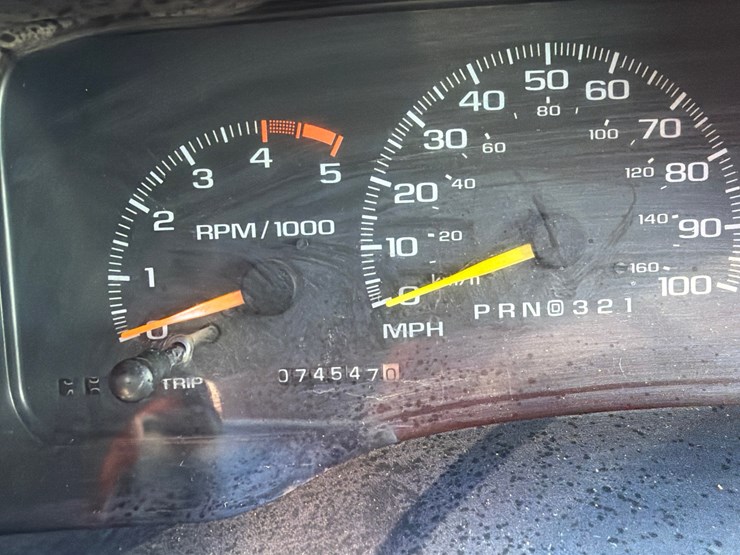 1995-gmc-3500-image-13