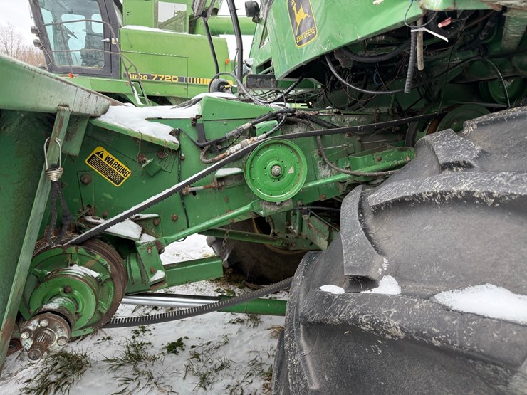 john-deere-7720-image-30