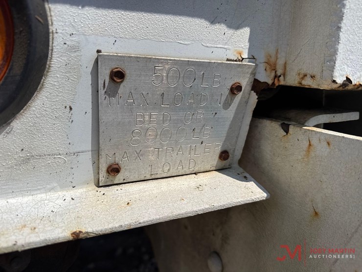 2011-international-7400-image-15