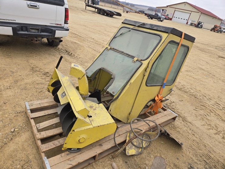 john-deere-400-image-5