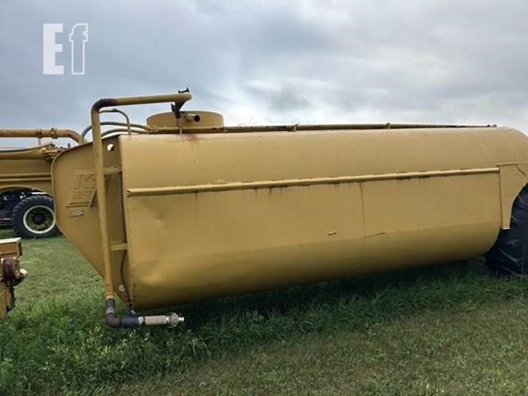 caterpillar-613-image-5