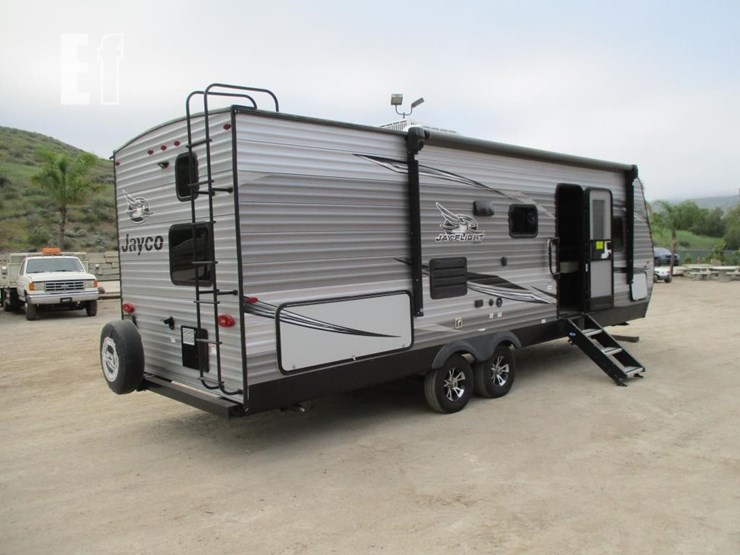 2020-jayco-jay-flight-rocky-mountain-edition-242bhs-image-3