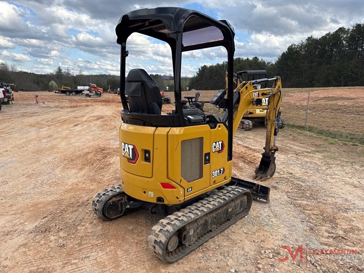 2024-caterpillar-301.7-image-4