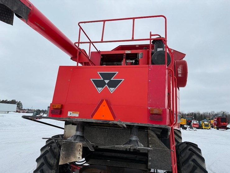 massey-ferguson-8780-image-25