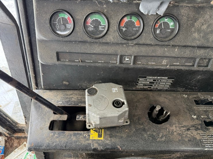 john-deere-7720-image-30