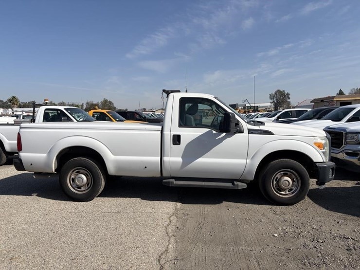 2013-ford-f250-image-8