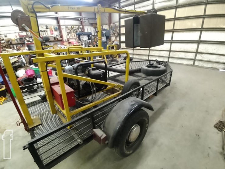 light-tower-w/-honda-generator-628-image-1