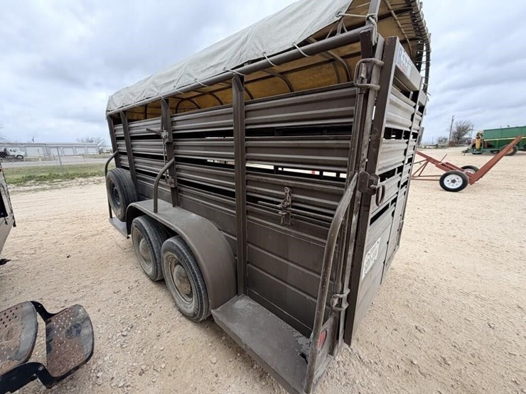 l2---leggit-horse-trailer-image-11