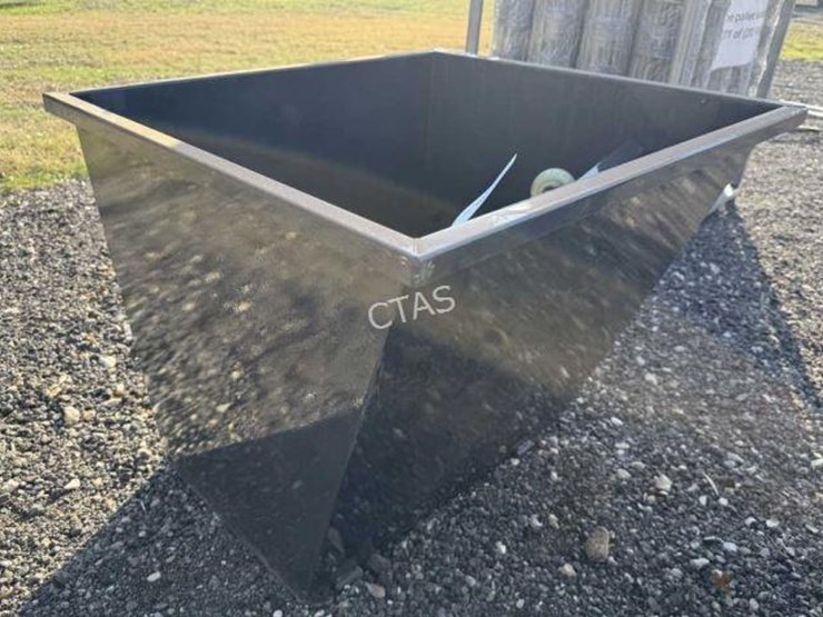 #107-•-mobile-self-loading-dumping-hoppers-image-1