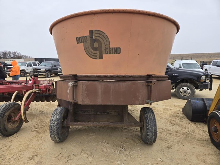 #371-•-tub-grinder-image-7