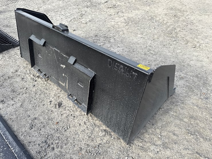 #2093-•-unused-84"-skid-steer-snow/litter-bucket-inv#-42347-image-2