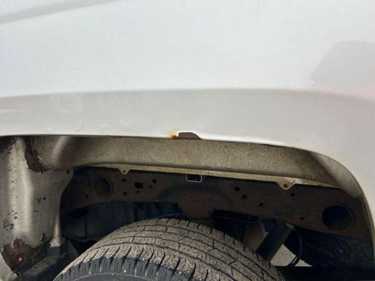 2018-chevrolet-silverado-2500hd-image-83