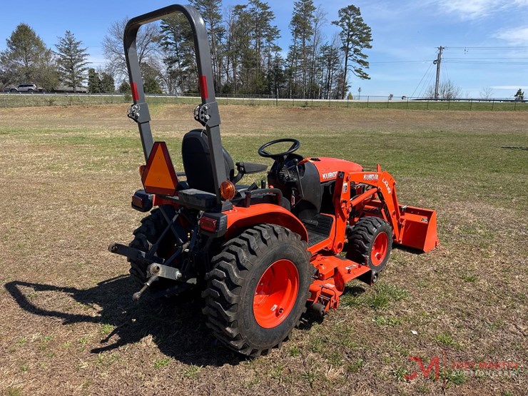 kubota-b2601-utility-tractor-image-3