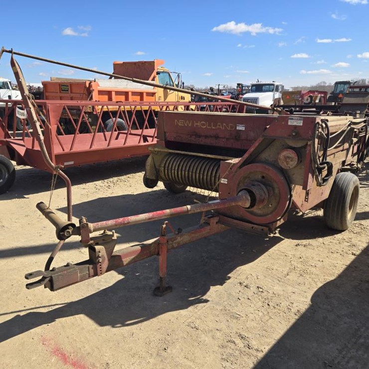 NEW HOLLAND 315