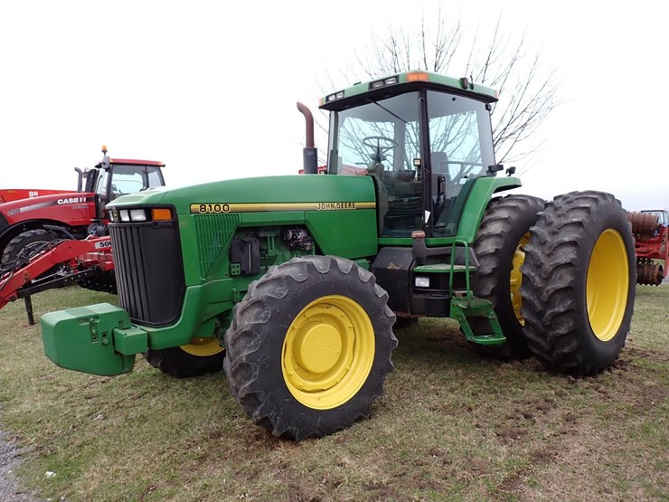 john-deere-8100-image-1