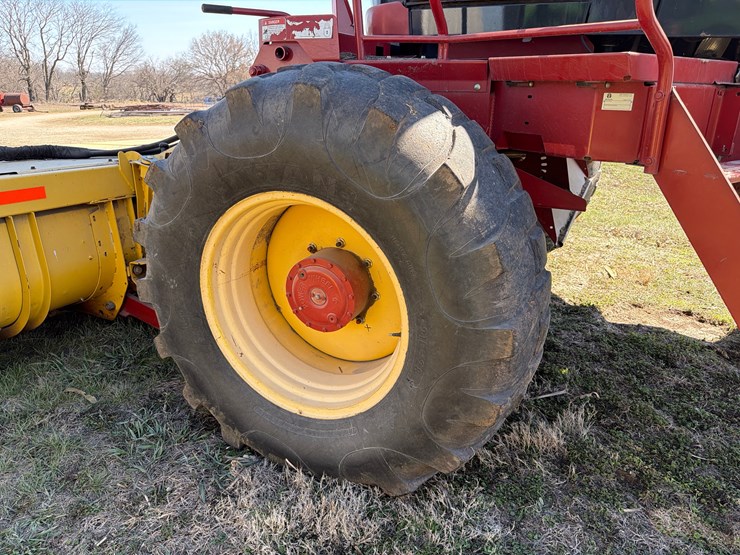 2008-new-holland-h8060-image-29