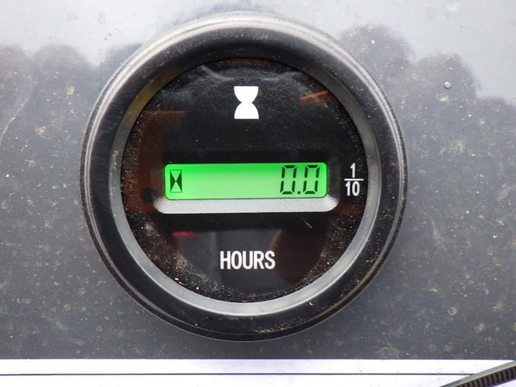 2026-sdlanch-ssl60-skid-steer-tracked-loader-image-13