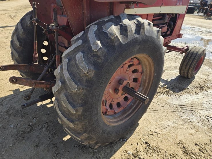 international-826-image-12