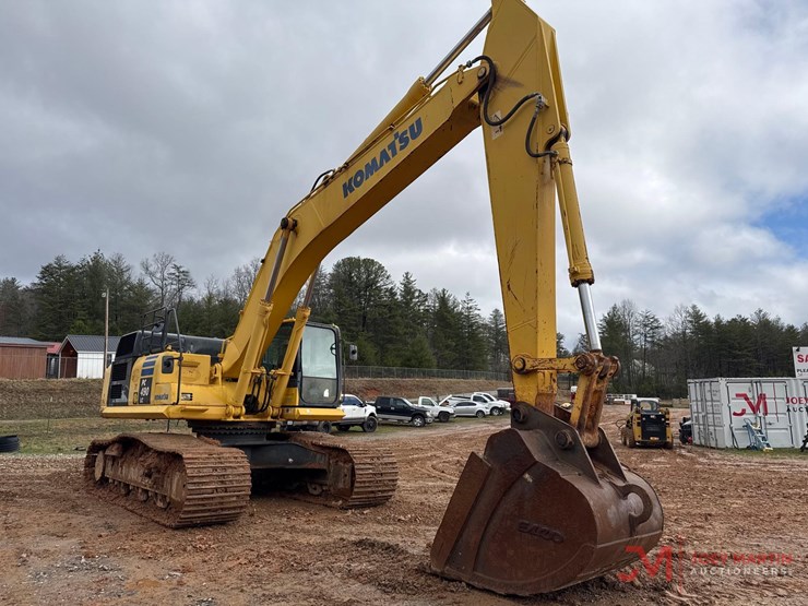 2013-komatsu-pc490-lc-10-image-2