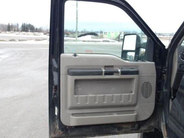 2010-ford-f250-xlt-image-10