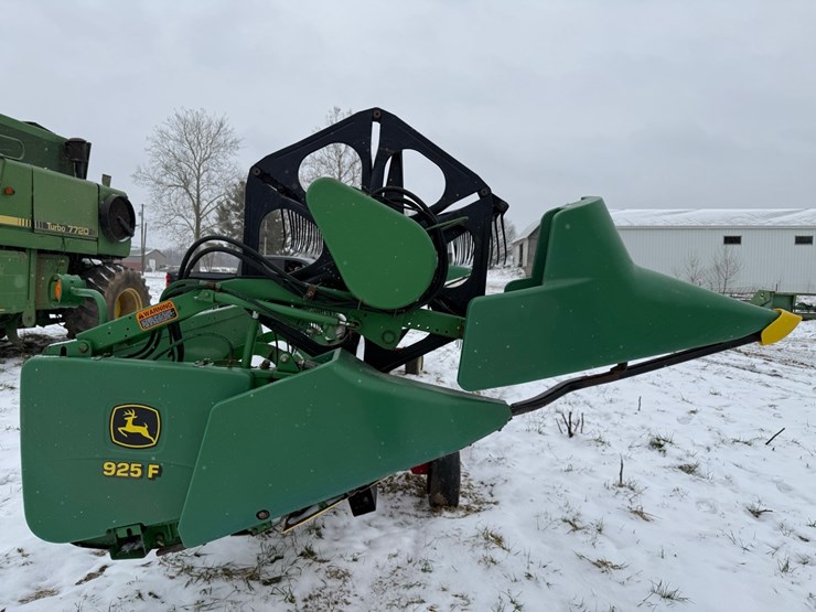 john-deere-925f-image-4