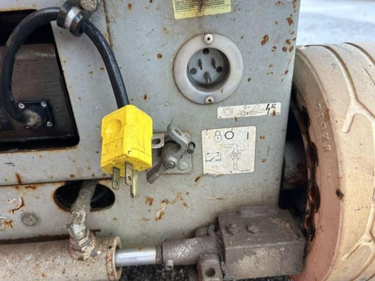 2009-skyjack-sjiii3219-image-8