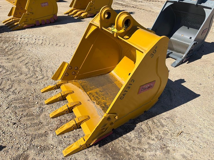 caterpillar-312-image-1