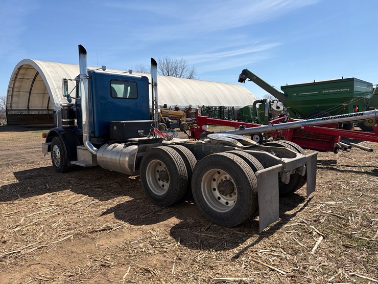 1988-peterbilt-378-image-10