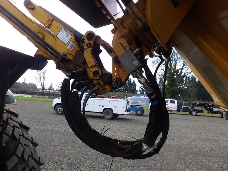 john-deere-6330-image-17