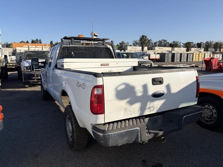 2008-ford-f350-image-2