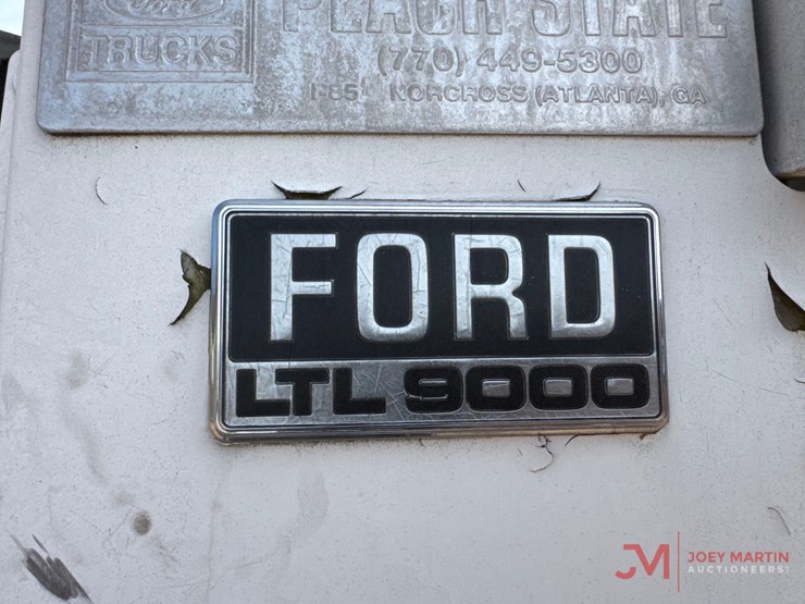 1995-ford-tractor-image-10