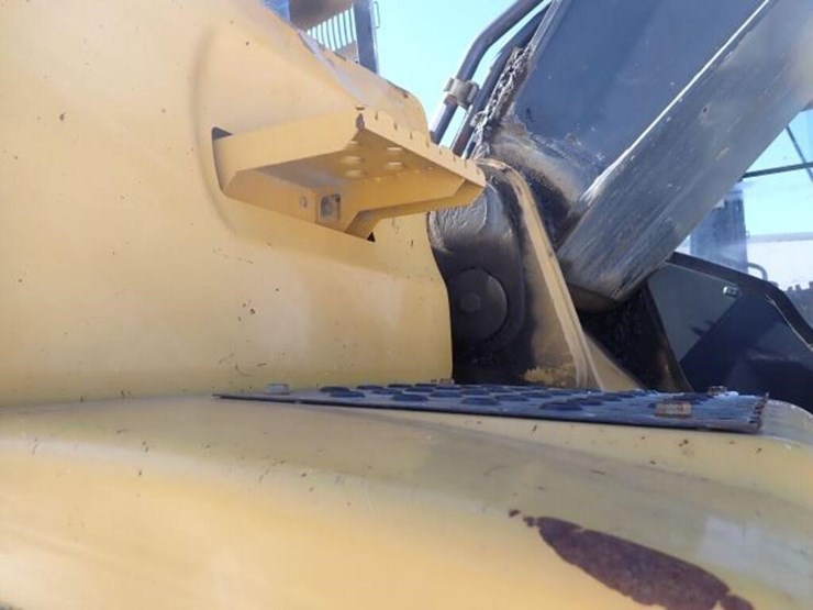 2012-deere-350d-lc-image-35