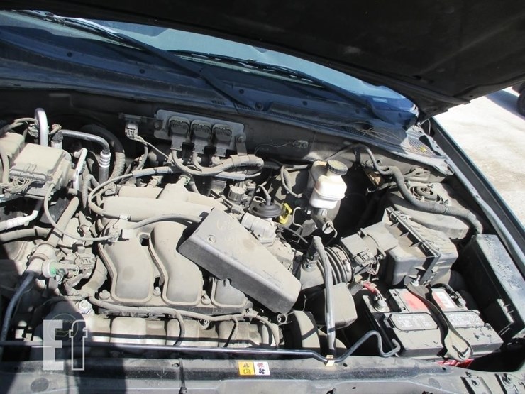 2005-ford-escape-xlt-image-5