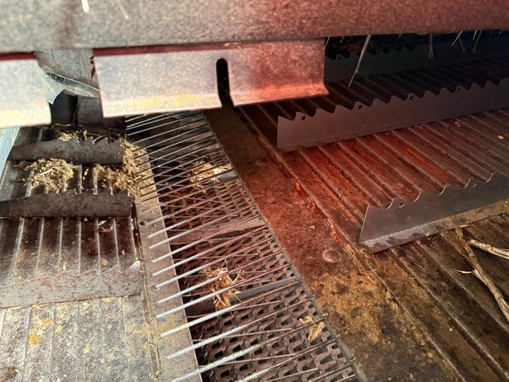 massey-ferguson-8780-image-47