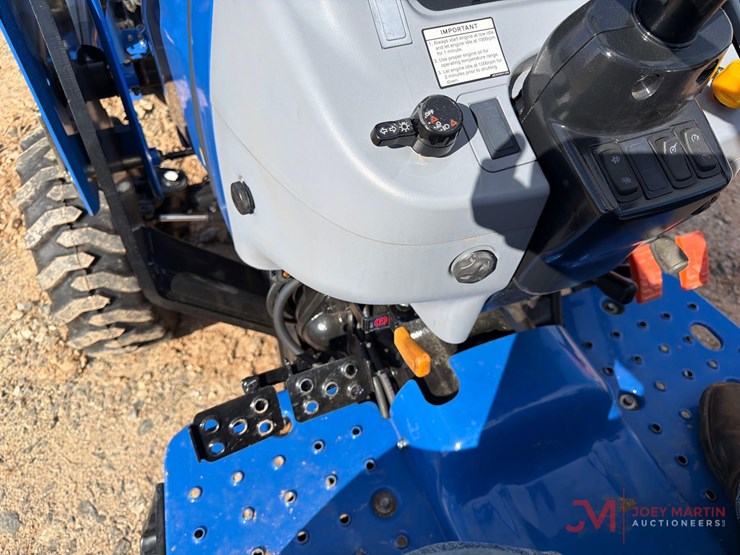 new-holland-workmaster-35-image-18