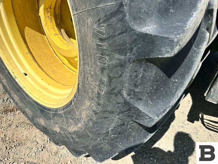 2000-john-deere-9400-image-11