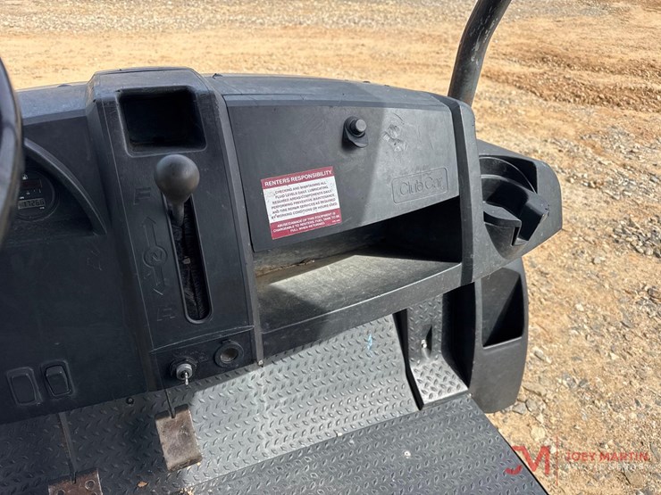 2019-club-car-carryall-1700-image-17