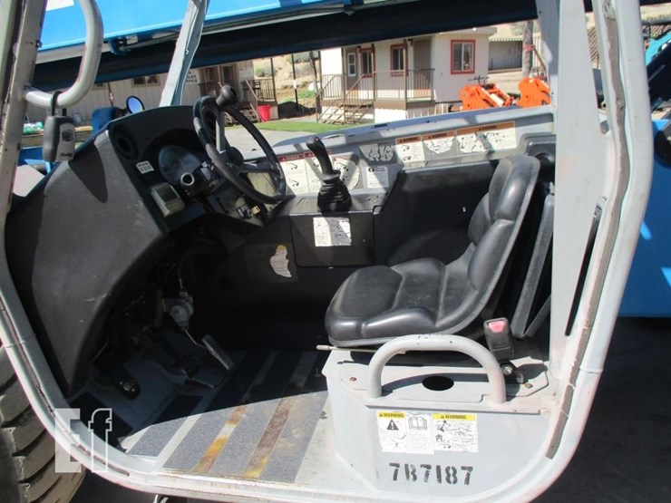 2007-genie-gth1056-image-7