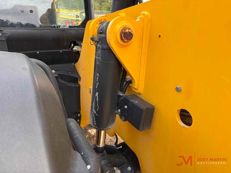 2016-jcb-507-42-image-14