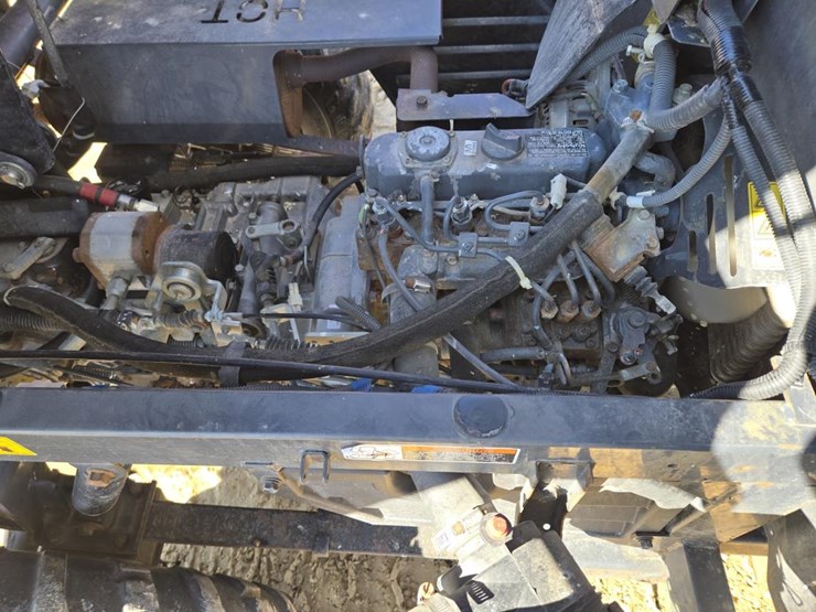 2013-kubota-rtv900xt-image-13