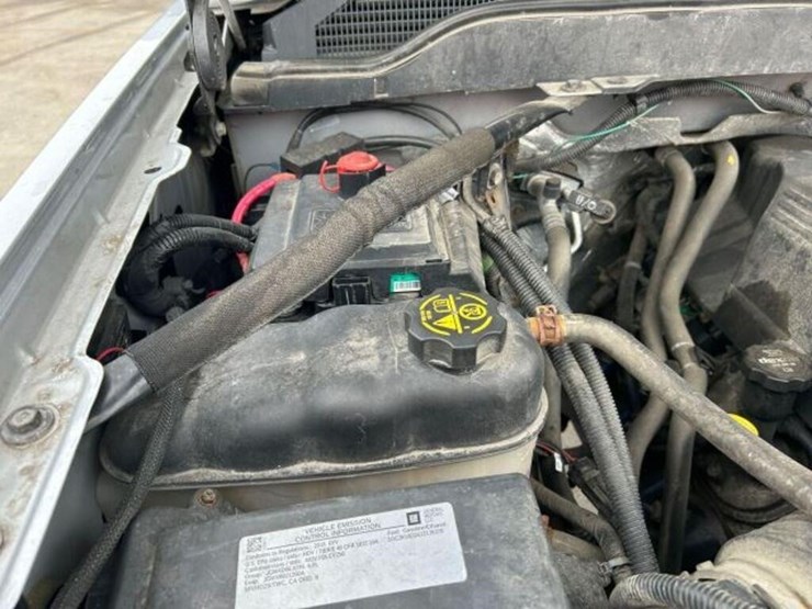 2018-chevrolet-silverado-2500hd-image-52