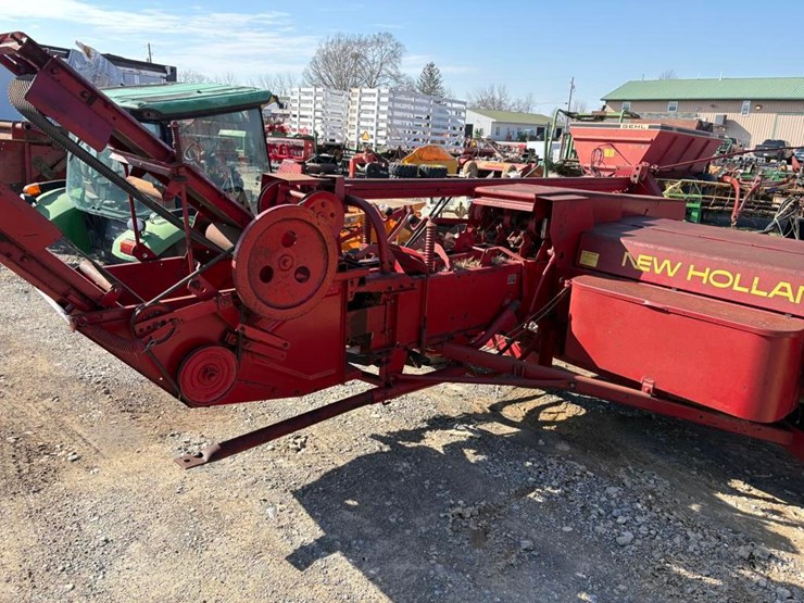 new-holland-310-image-4