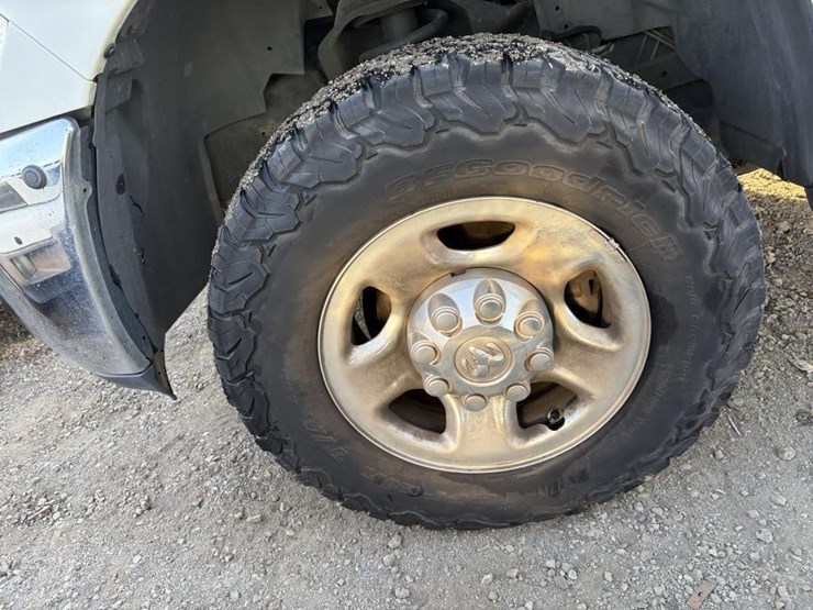 2012-dodge-2500-image-26