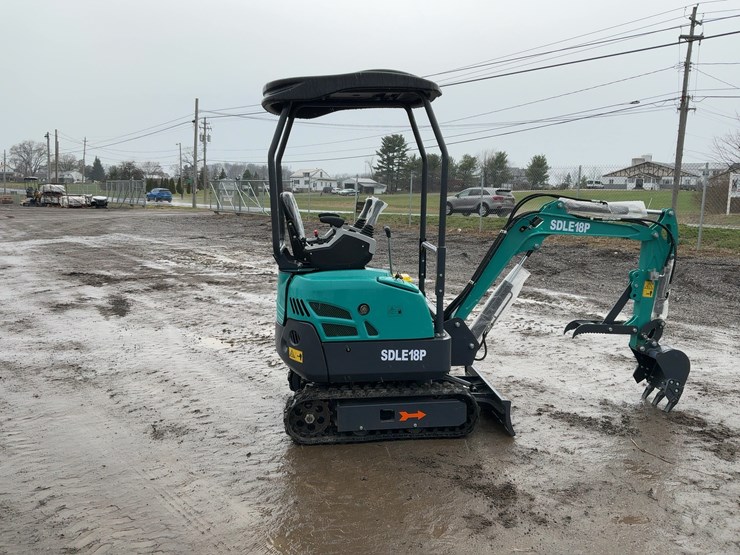 #1222-•-unused-sdle18p-mini-excavator-image-6