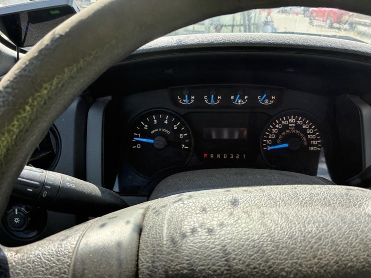 2014-ford-f150-image-12