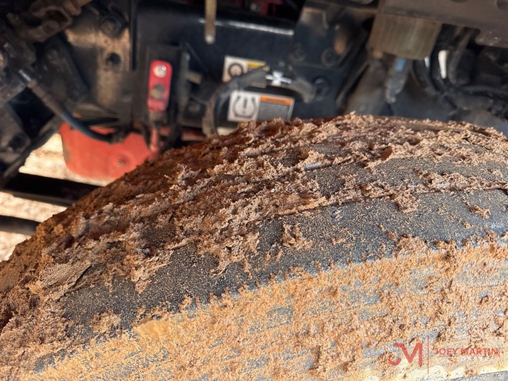 2017-peterbilt-rollback-truck-image-5