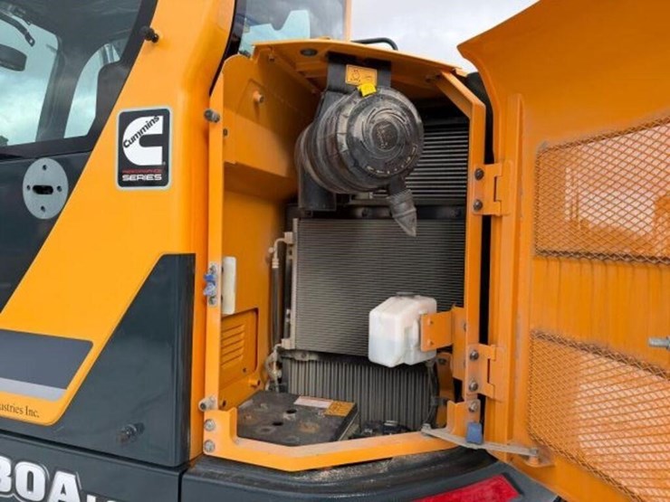 2023-hyundai-hx130a-lcr-image-21